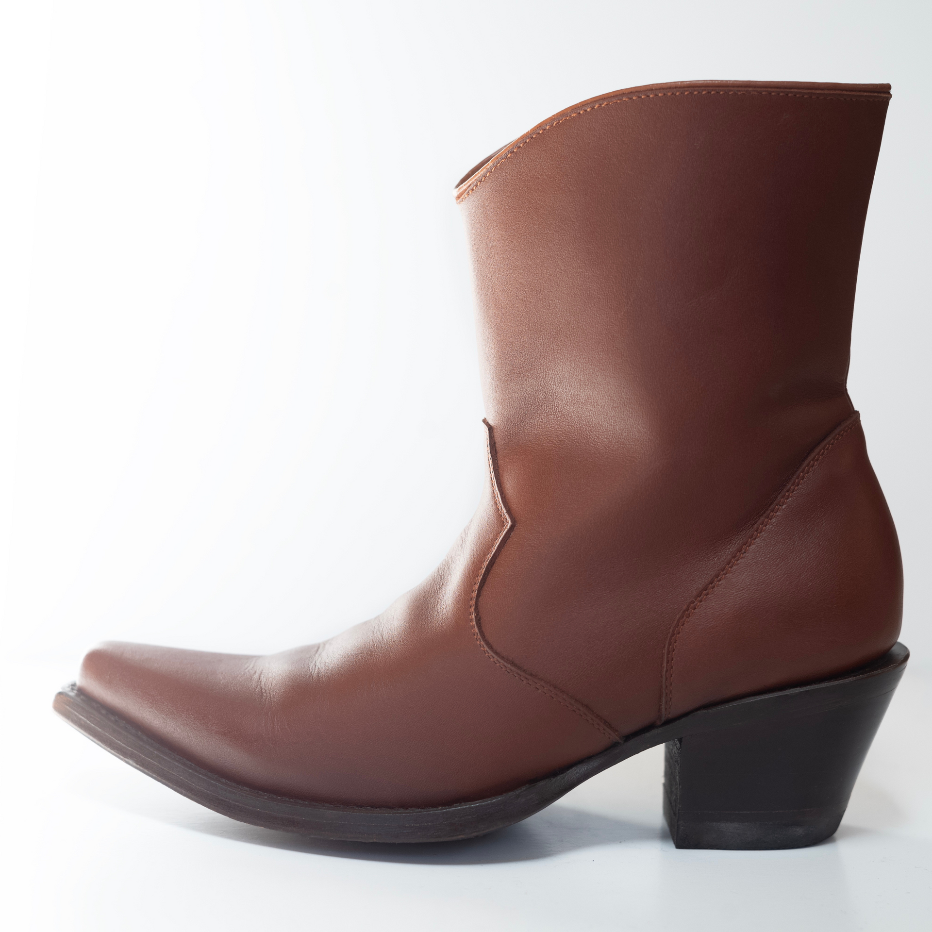 Beth Behrs x Range Revolution: The Chestnut Boot - Main Image